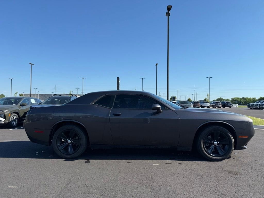 2021 Dodge Challenger SXT
