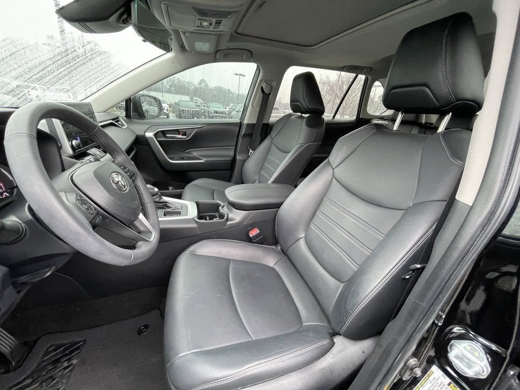 2023 Toyota RAV4 XLE Premium