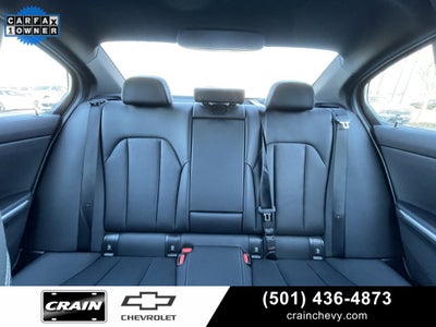 2024 BMW 3 Series 330i