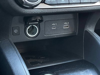 2023 Nissan Versa SR