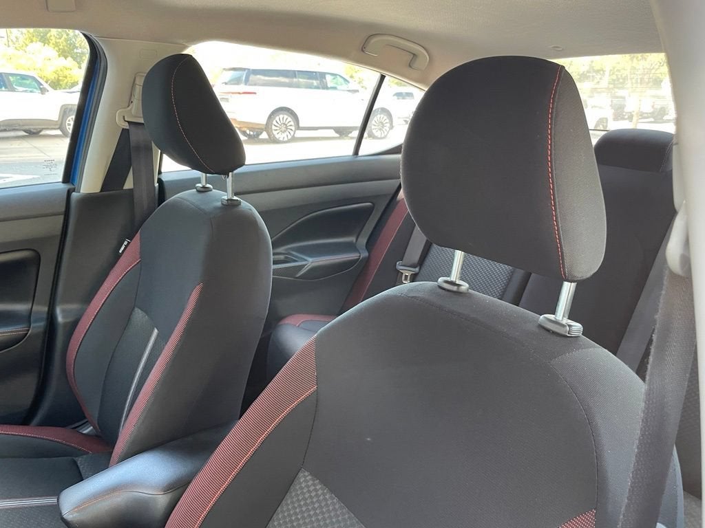 2023 Nissan Versa SR