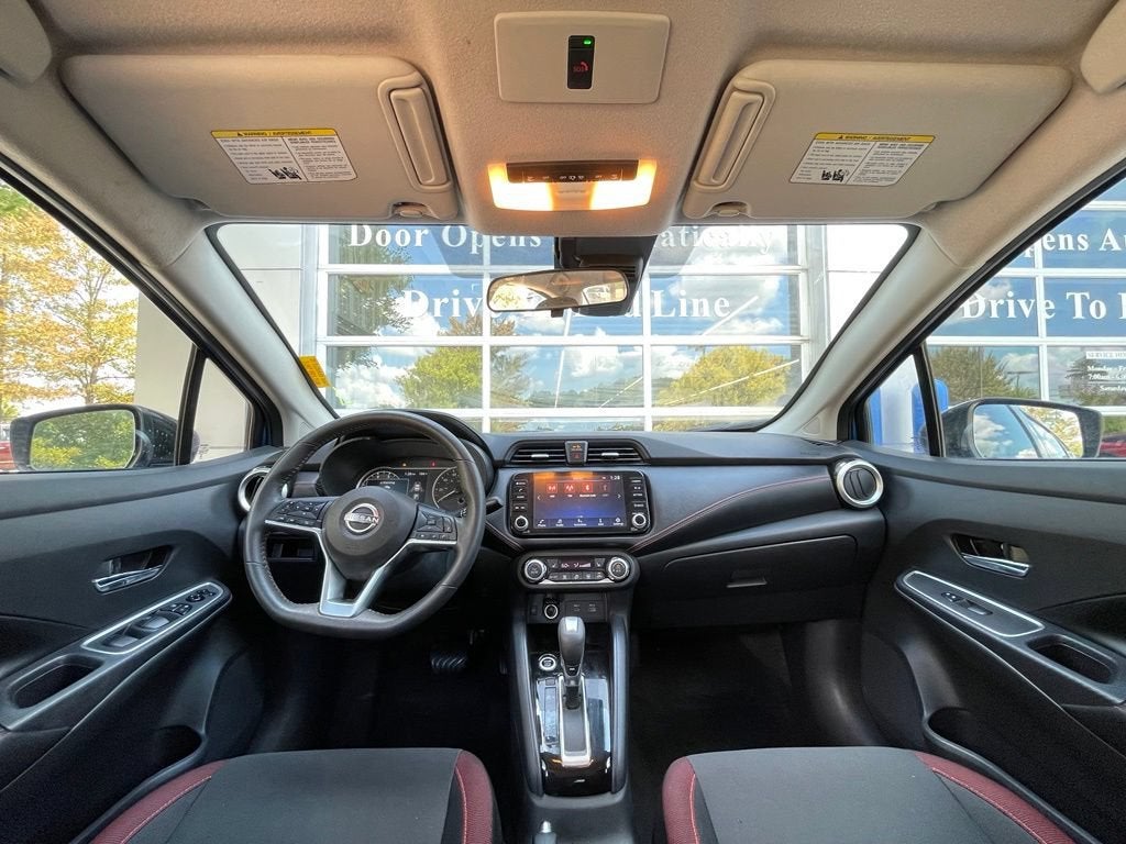 2023 Nissan Versa SR