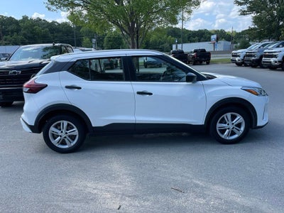 2024 Nissan Kicks S