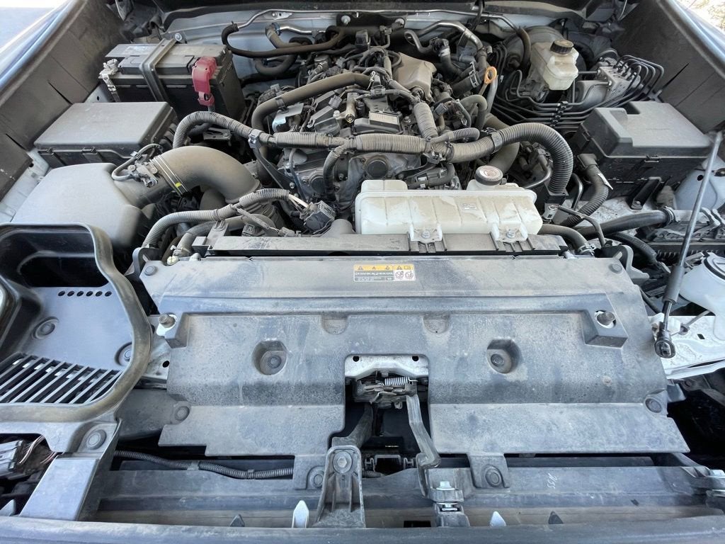 2024 Toyota Tacoma 4WD SR5