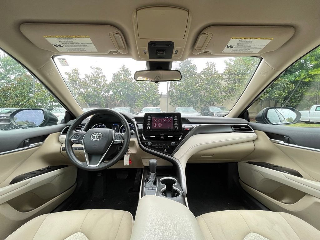 2022 Toyota Camry LE