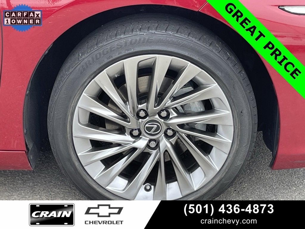 2022 Lexus ES ES 300h Ultra Luxury