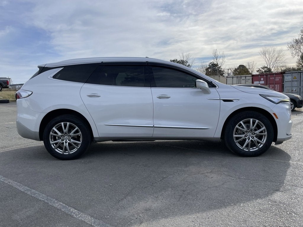 2023 Buick Enclave Premium