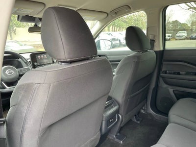 2024 Nissan Pathfinder S