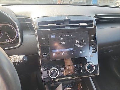 2022 Hyundai Tucson SE