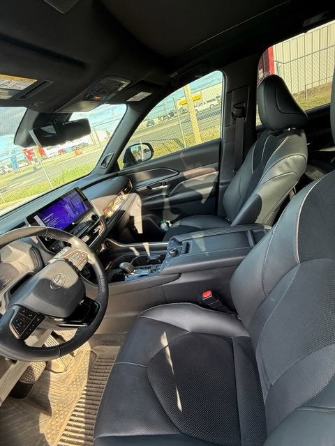 2024 Toyota Grand Highlander Hybrid MAX Limited
