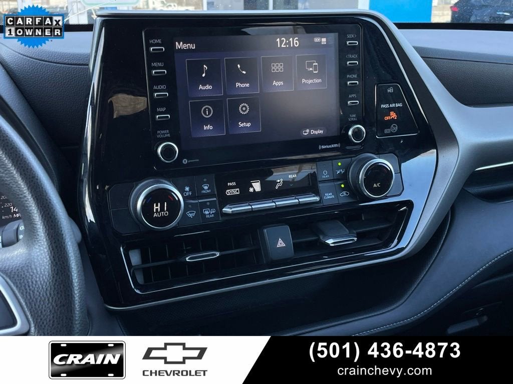 2022 Toyota Highlander L