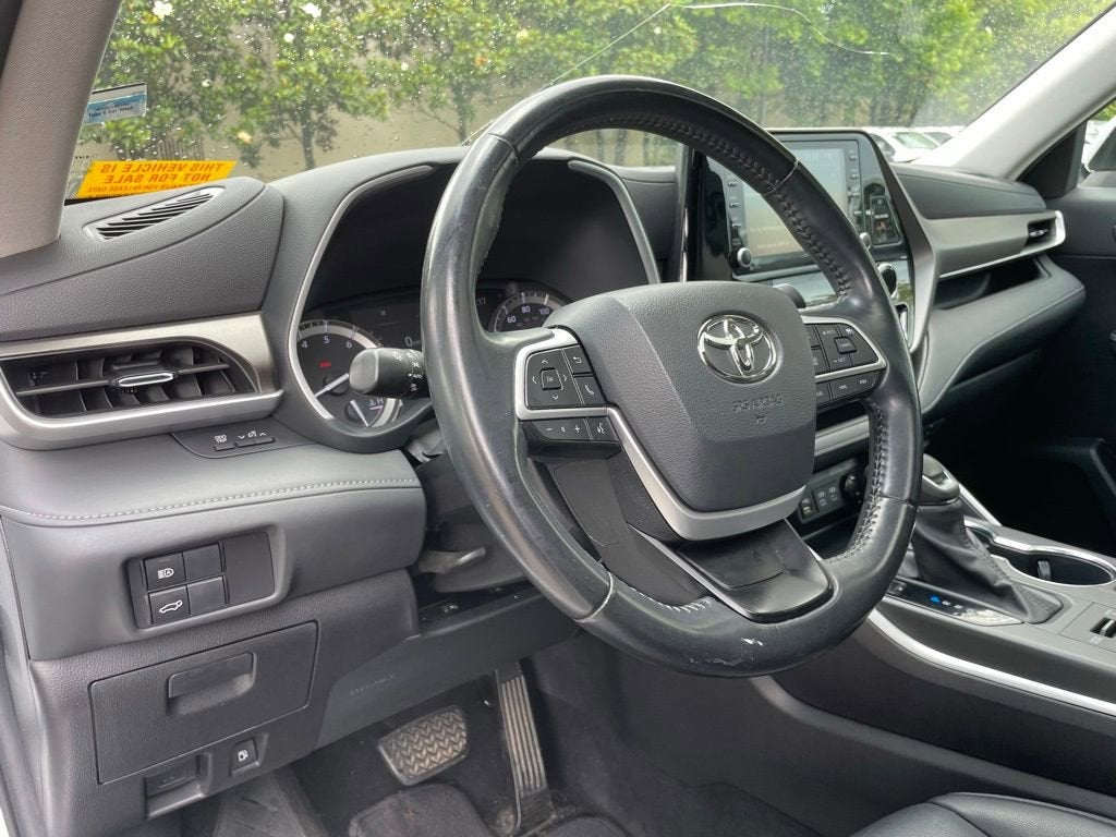 2022 Toyota Highlander XLE