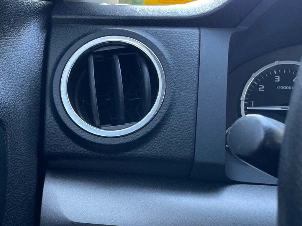 2015 Toyota Tundra 4WD Truck SR