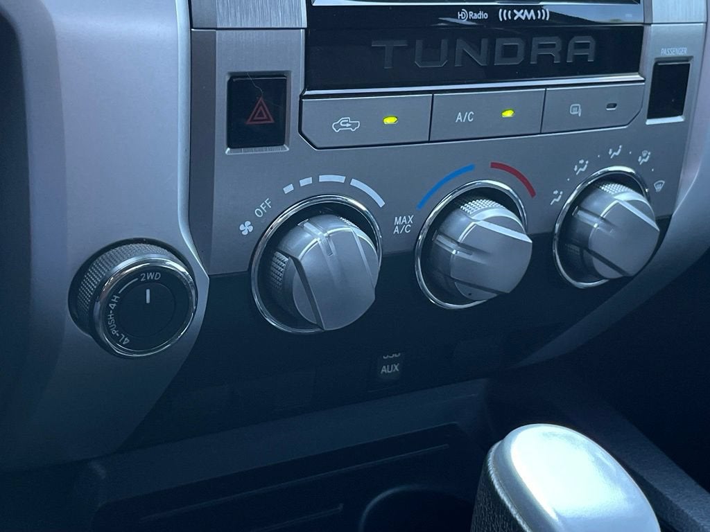 2015 Toyota Tundra 4WD Truck SR