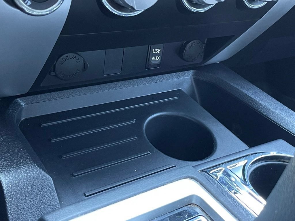 2015 Toyota Tundra 4WD Truck SR