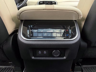 2025 Nissan Armada Platinum