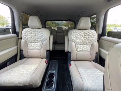 2025 Nissan Armada Platinum