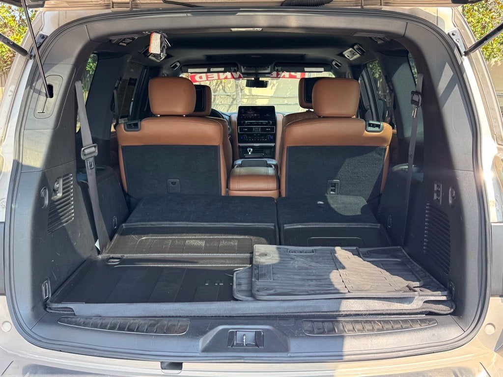 2023 INFINITI QX80 SENSORY