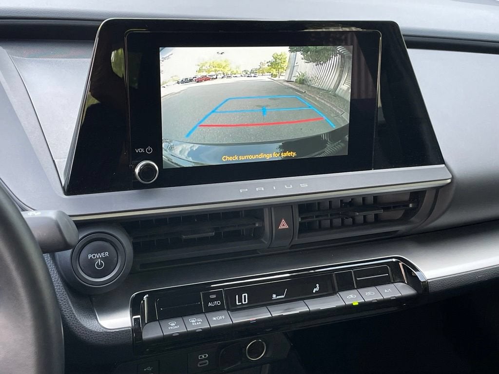 2025 Toyota Prius LE