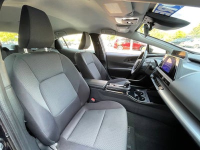 2025 Toyota Prius LE
