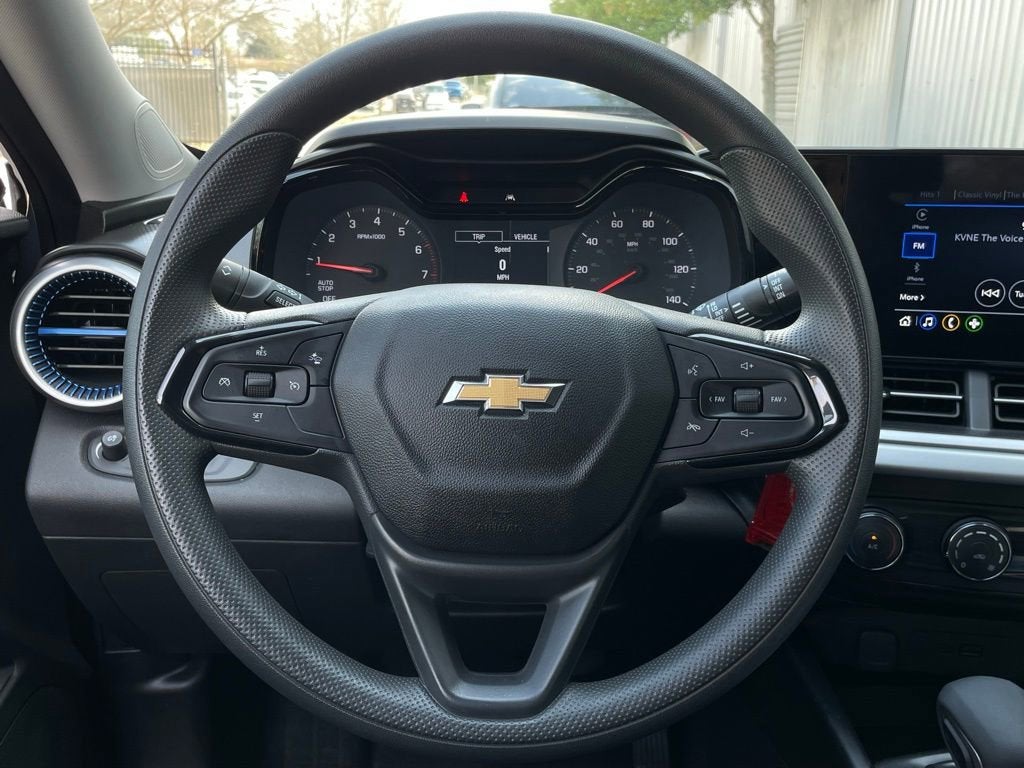 2025 Chevrolet Trax LS