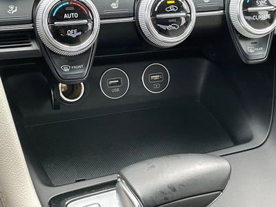 2022 Genesis G70 2.0T