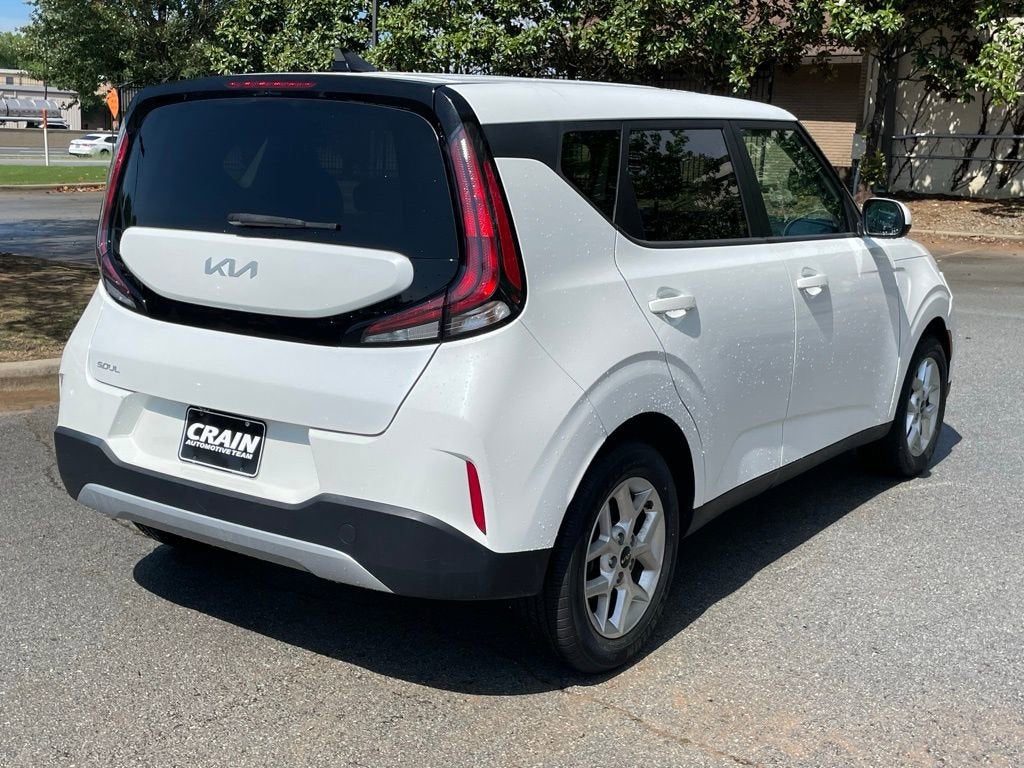 2024 Kia Soul LX
