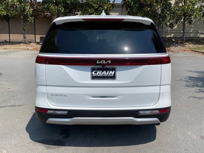 2024 Kia Carnival LX