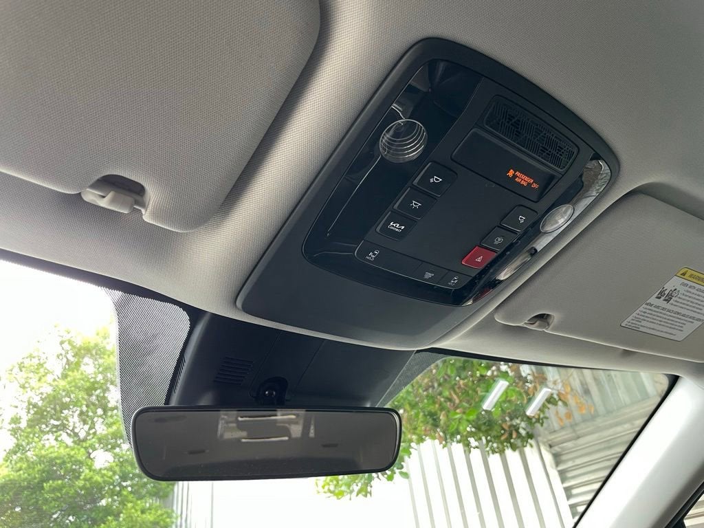 2025 Kia Carnival LXS
