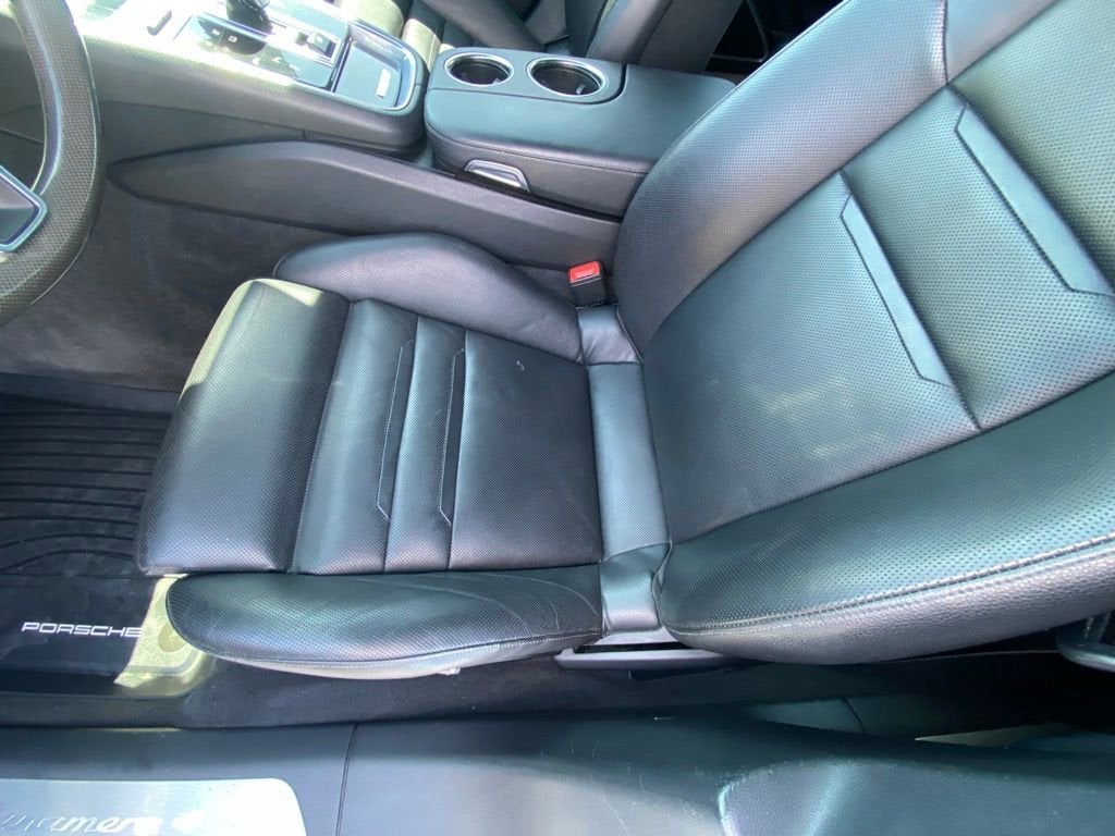 2018 Porsche Panamera 4DR HB RWD