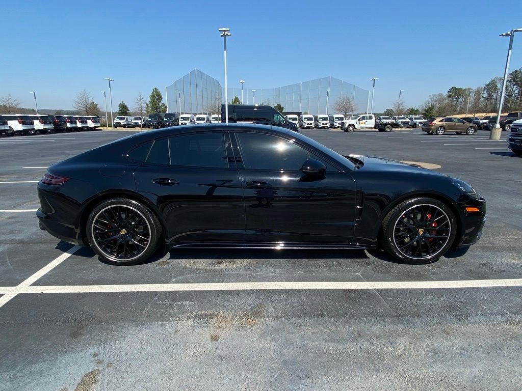 2018 Porsche Panamera 4DR HB RWD