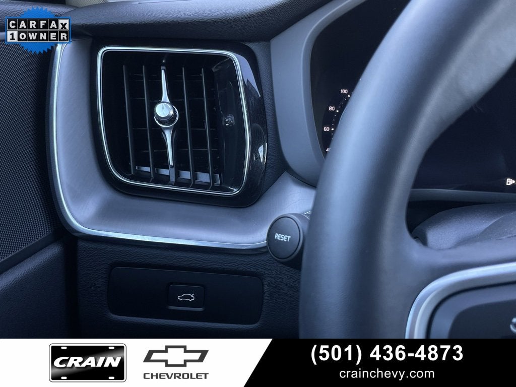 2023 Volvo XC60 Core