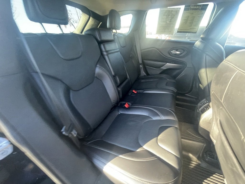 2021 Jeep Cherokee Latitude Lux