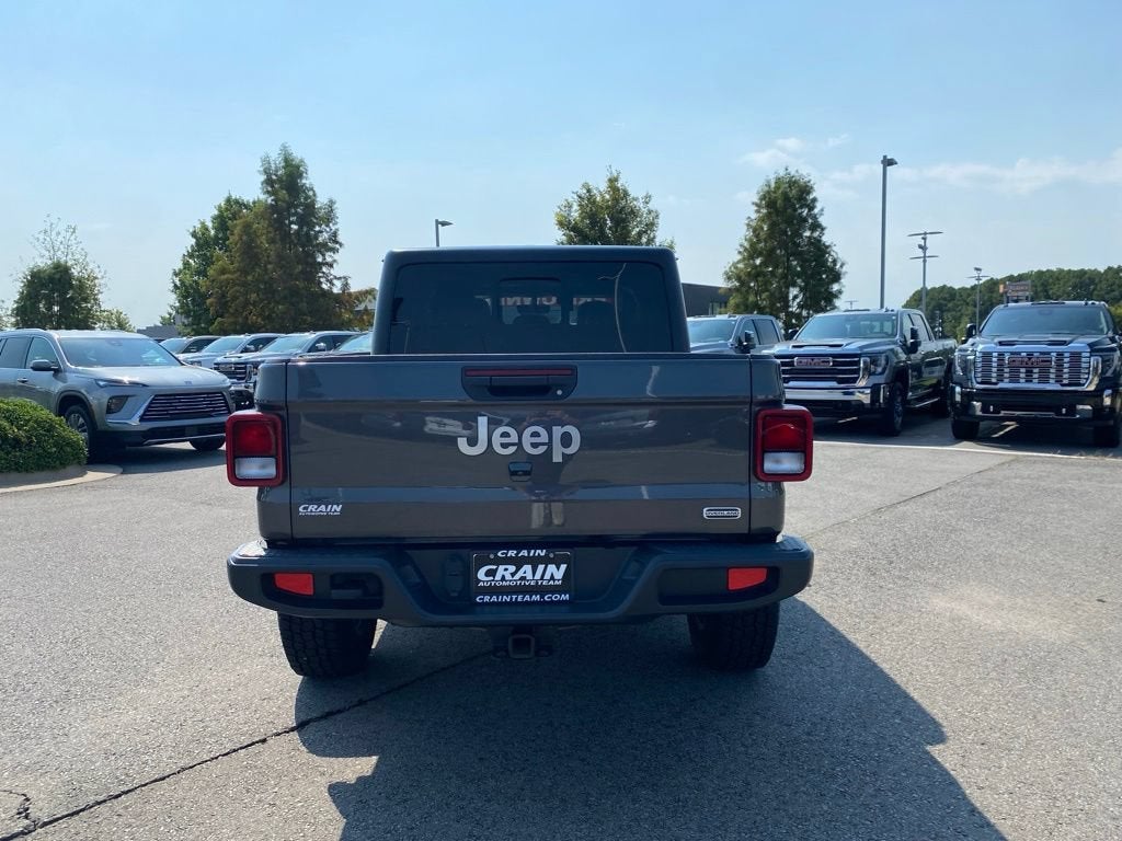 2021 Jeep Gladiator Overland