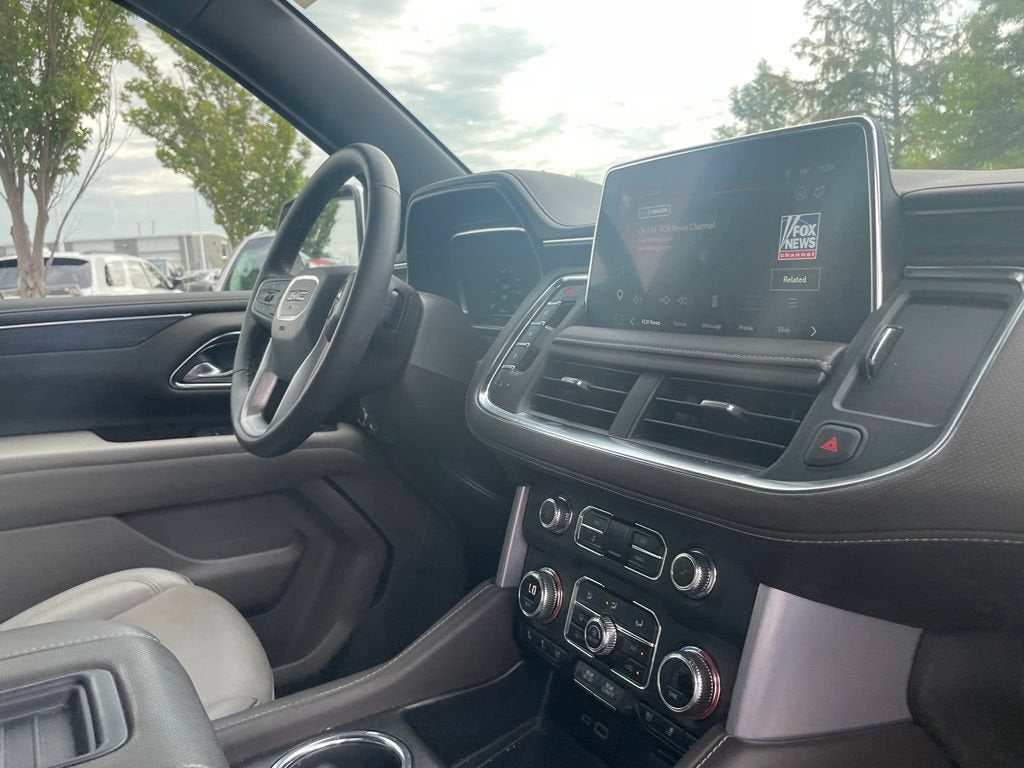 2023 GMC Yukon SLT