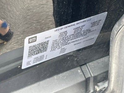 2024 GMC Yukon XL SLT
