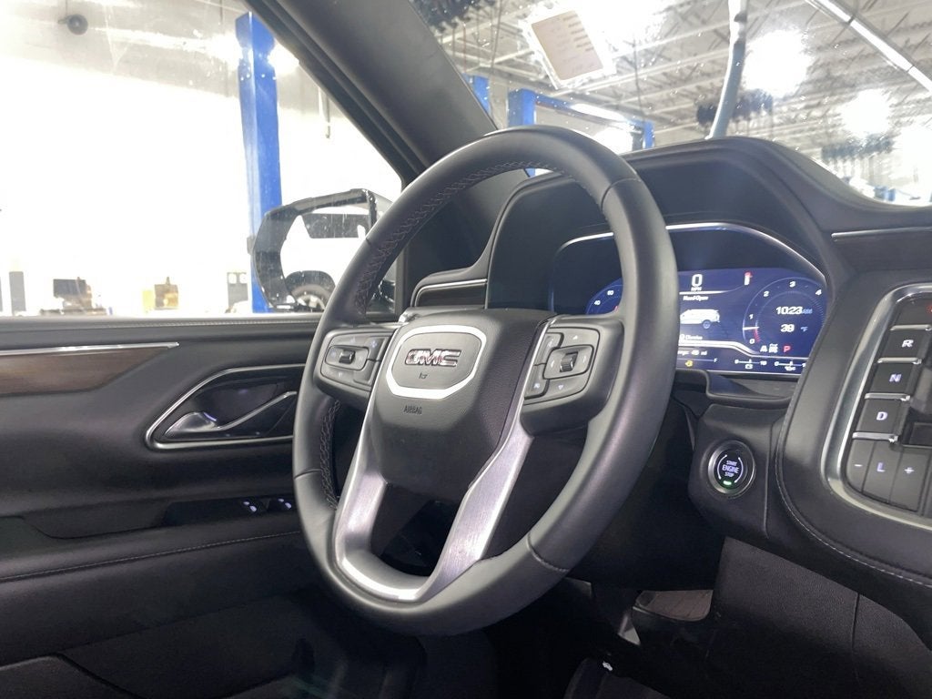 2024 GMC Yukon XL SLE