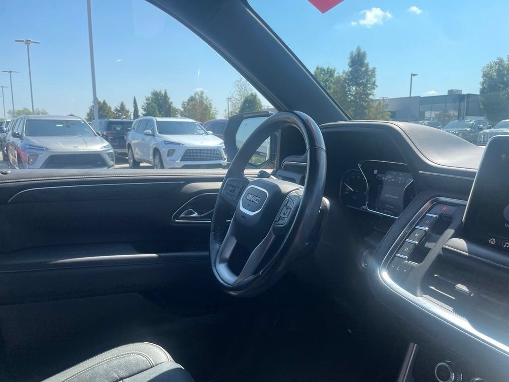 2021 GMC Yukon XL SLT