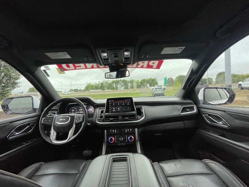 2023 GMC Yukon XL SLT