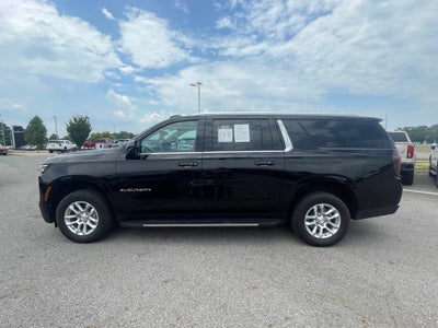 2025 Chevrolet Suburban LT