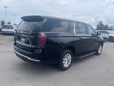 2025 Chevrolet Suburban LT