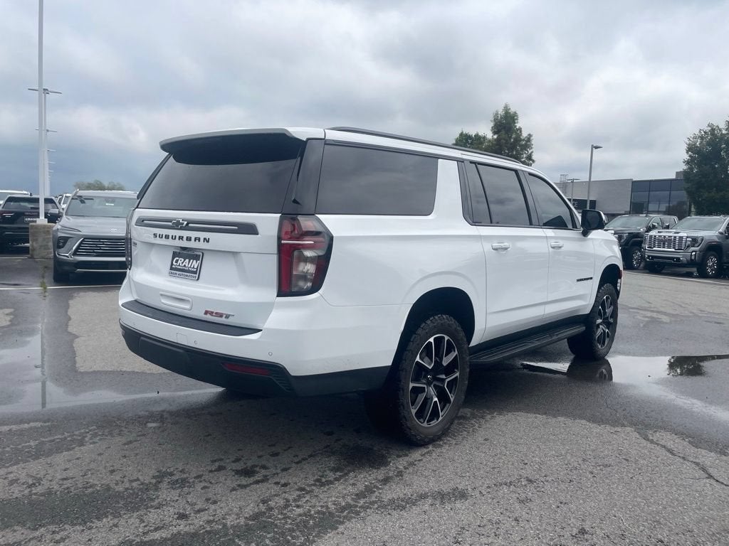 2024 Chevrolet Suburban RST