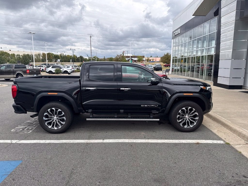2024 GMC Canyon Denali