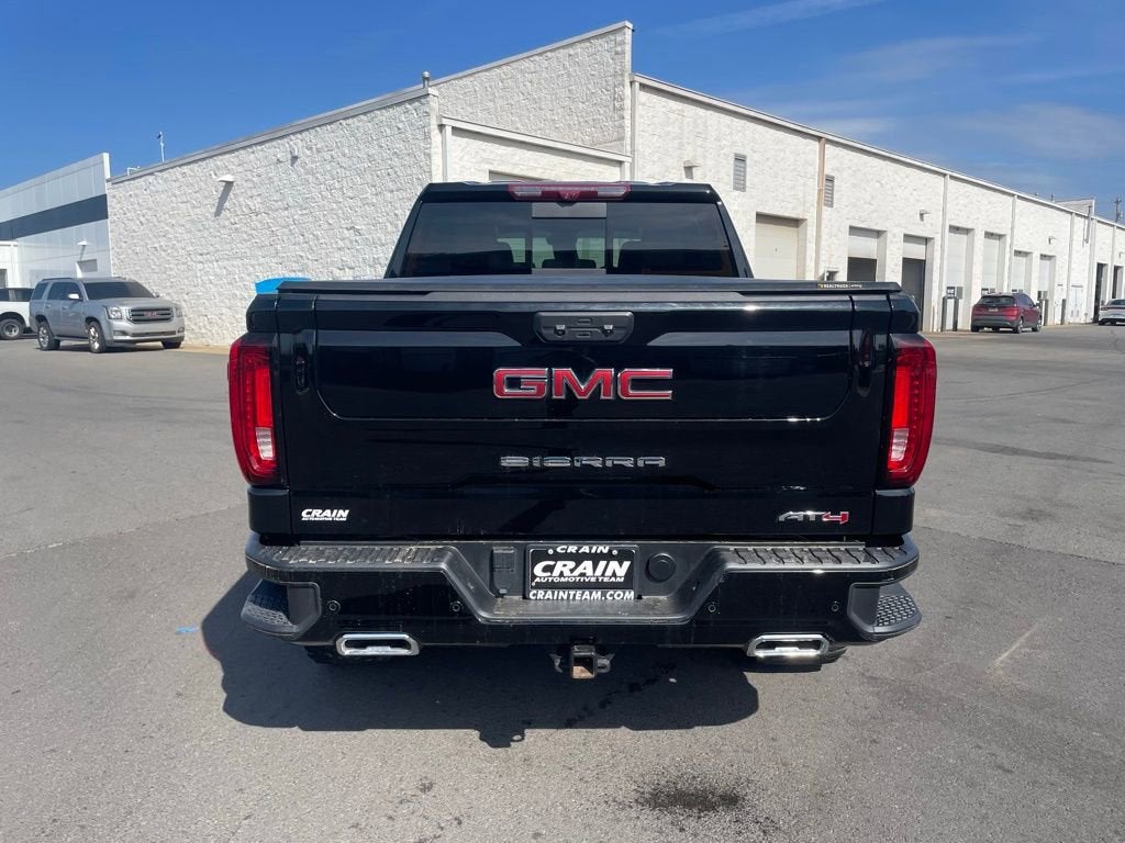 2025 GMC Sierra 1500 AT4