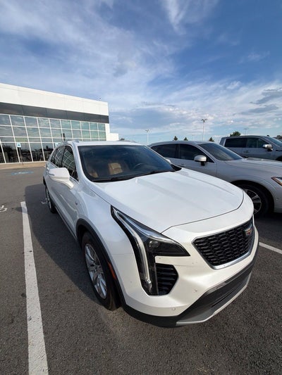 2022 Cadillac XT4 FWD Premium Luxury