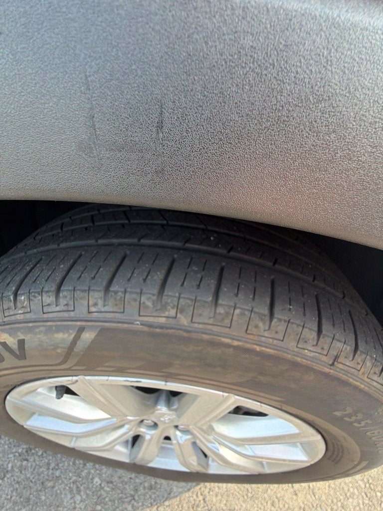 2022 Cadillac XT4 FWD Premium Luxury