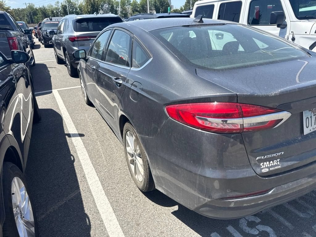2020 Ford Fusion SE