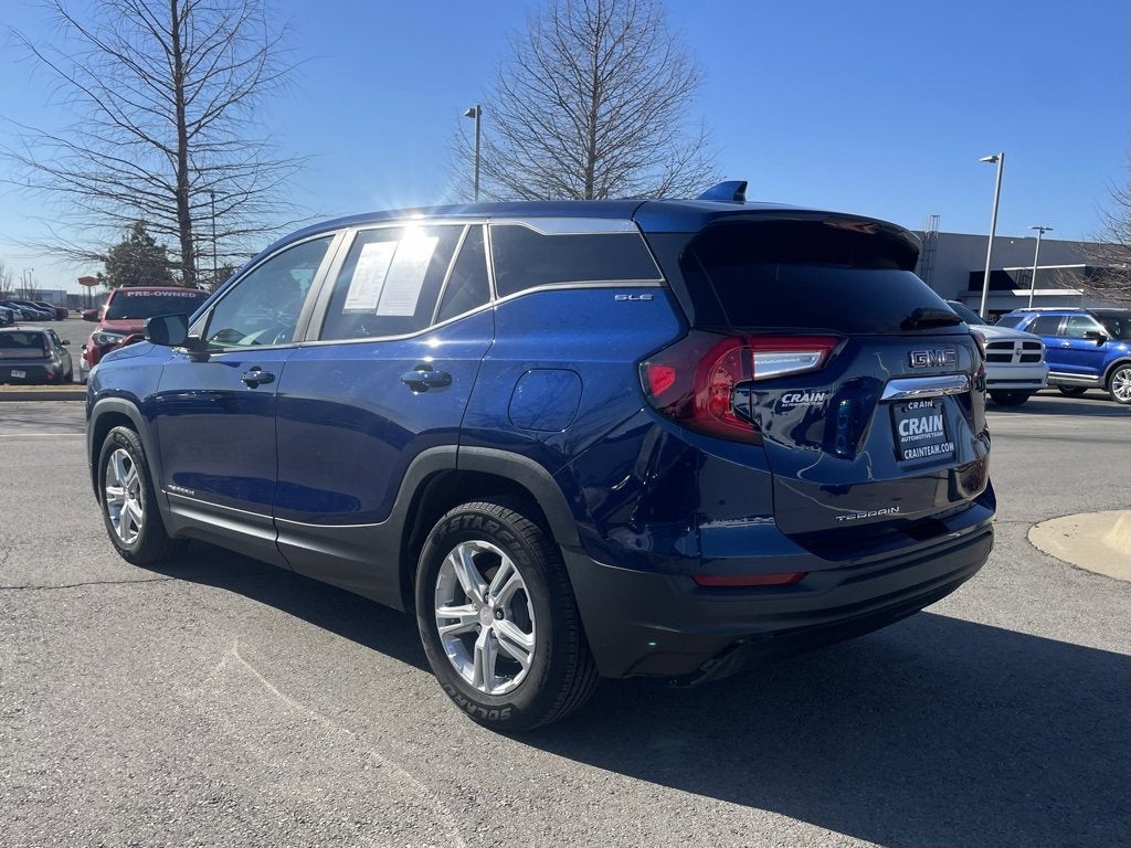 2022 GMC Terrain SLE