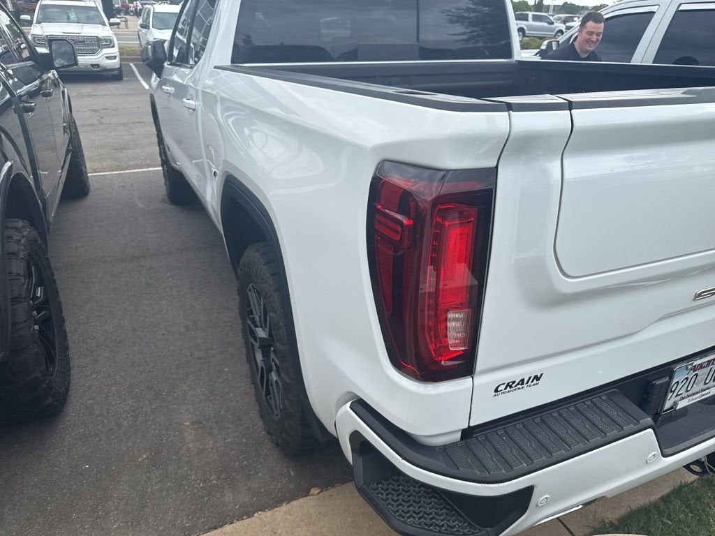 2024 GMC Sierra 1500 AT4