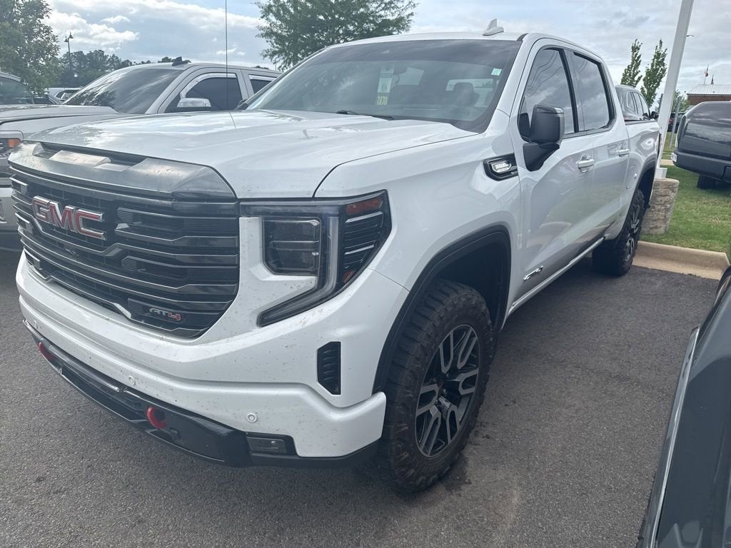 2024 GMC Sierra 1500 AT4